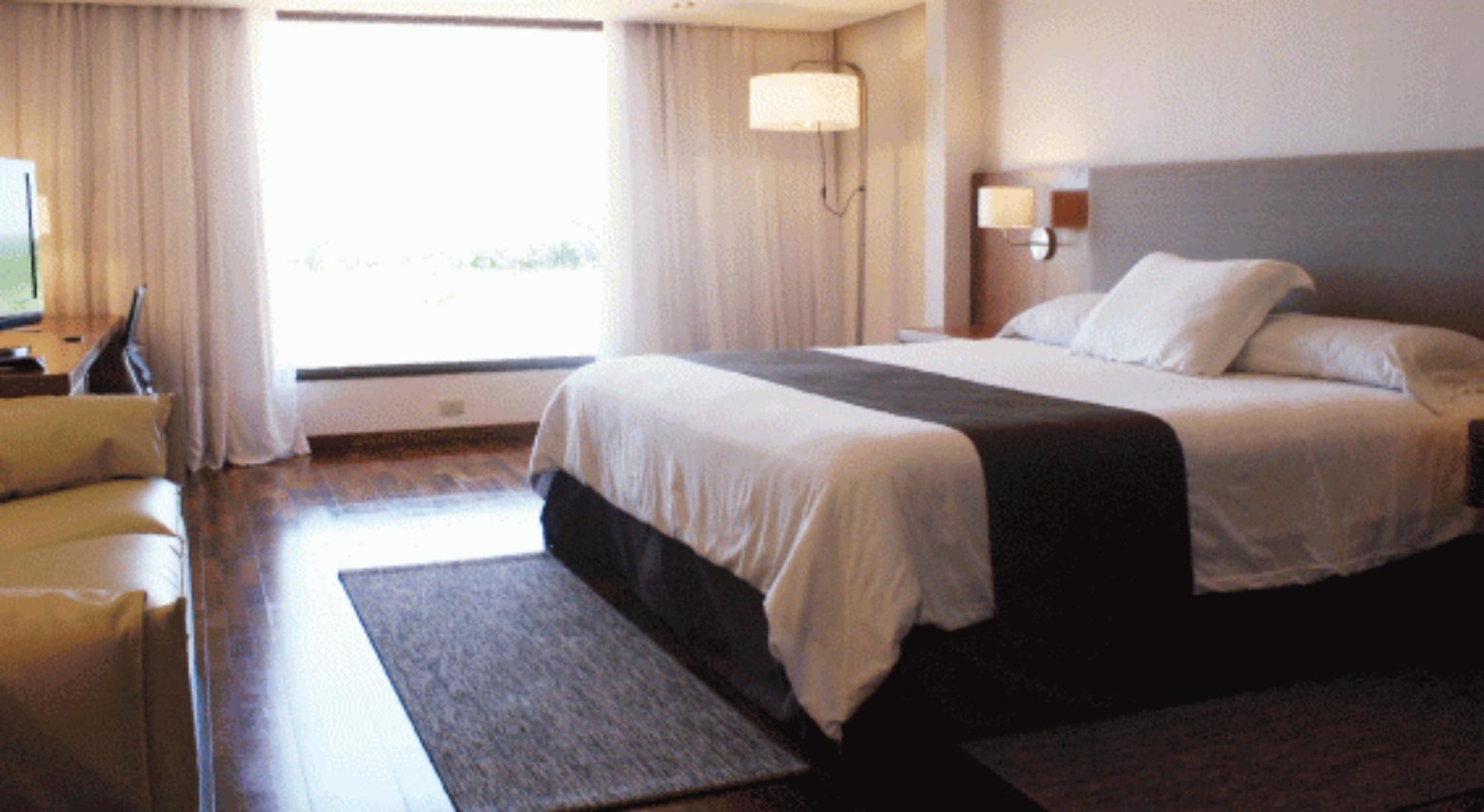 Yacht & Golf Club Paraguayo, A Tribute Portfolio Resort Lambare Εξωτερικό φωτογραφία